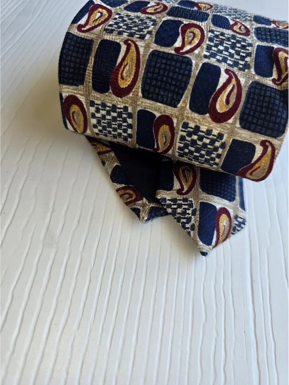 Mark Shale 100% Silk Tie Hand Made Italy 64x4 Geometric Paisley Navy Gold